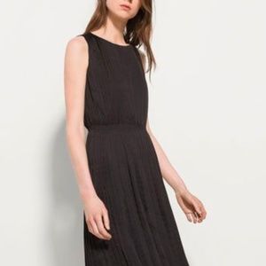 Massimo Dutti Black Dress with Pleats Size S